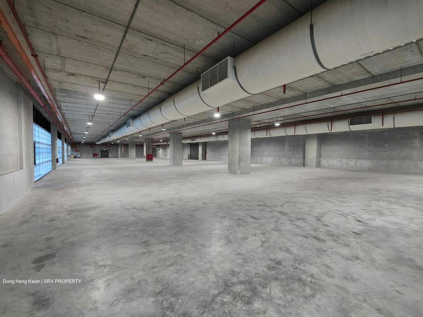 Suites 123 (D8), Warehouse #575776191